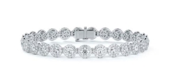 BR1051 - DeBeers Forevermark Platinum 'Center of My Universe Halo Line Bracelet' BR1051 - DeBeers Forevermark Platinum 'Center of My Universe Halo Line Bracelet'