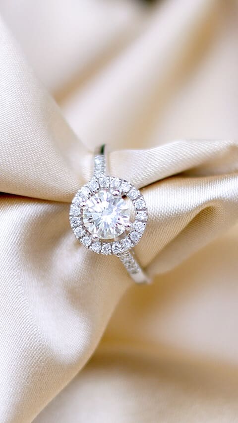 Discover Engagement Rings